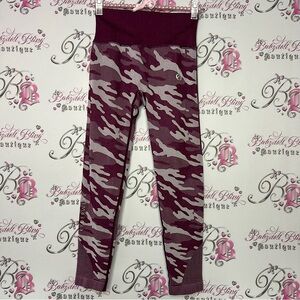 Ryderwear tights camo Burgundy red wine with white grey stretchy leggings crop